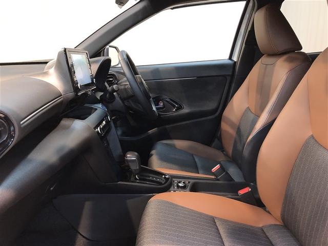 ヤリスクロス ハイブリッドZ アドベンチャー 横滑り防止装置 寒冷地仕様 クルーズコントロール キーレス 4WD LEDヘッドライト エアバッグ ミュージックプレイヤー接続可 スマートキー アイドリングストップ ナビ オートエアコン ドラレコ(11枚目)