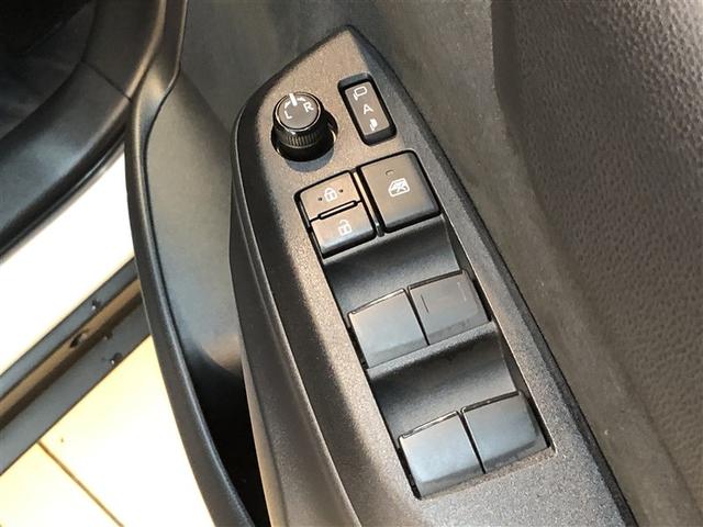 ヤリスクロス ハイブリッドZ アドベンチャー 横滑り防止装置 寒冷地仕様 クルーズコントロール キーレス 4WD LEDヘッドライト エアバッグ ミュージックプレイヤー接続可 スマートキー アイドリングストップ ナビ オートエアコン ドラレコ(15枚目)