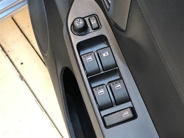 ピクシスエポック Ｘ　ＳＡＩＩＩ　盗難防止システム　誤発進抑制機能　横滑防止装置　キーレスエントリー　ＬＥＤヘッドライト　ＥＴＣ　アイドリングストップ　４ＷＤ　ナビ　バックカメラ　ＡＢＳ　エアコン　Ｗエアバック　メモリーナビ（13枚目）