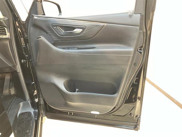 ヴェルファイアハイブリッド Ｚ　プレミア　アイドリングストップ　キーレス　ナビ＆ＴＶ　横滑り防止機能　黒革シート　寒冷地仕様　スマートキー　４ＷＤ車　クルーズコントロール　地デジＴＶ　サンルーフ　盗難防止装置　メモリーナビ　１００Ｖ電源（15枚目）