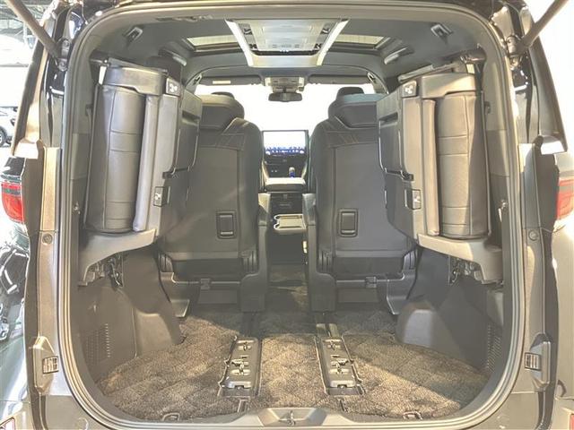 ヴェルファイアハイブリッド Ｚ　プレミア　アイドリングストップ　キーレス　ナビ＆ＴＶ　横滑り防止機能　黒革シート　寒冷地仕様　スマートキー　４ＷＤ車　クルーズコントロール　地デジＴＶ　サンルーフ　盗難防止装置　メモリーナビ　１００Ｖ電源（34枚目）