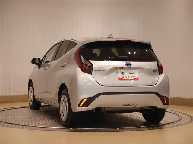 アクア X AC100V電源 オートエアコン LEDヘッド クルーズコントロール ナビ バックカメラ ETC サイドエアバッグ スマートキー 4WD 盗難防止システム エアバッグ メモリーナビ ESC ABS(3枚目)