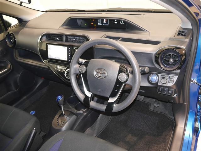 アクア Ｓ　スマートキープッシュスタート　キーレスエントリ　ドラレコ付　フルセグ地デジ　イモビ　ナビ＆ＴＶ　ワンオーナー車　オートエアコン　デュアルエアバック　ＥＳＣ　Ｂカメラ　パワーウィンドウ　ＤＶＤ再生可能（4枚目）