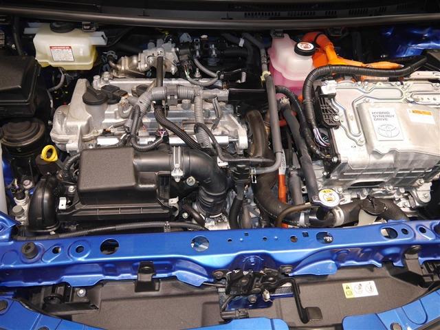 アクア Ｓ　スマートキープッシュスタート　キーレスエントリ　ドラレコ付　フルセグ地デジ　イモビ　ナビ＆ＴＶ　ワンオーナー車　オートエアコン　デュアルエアバック　ＥＳＣ　Ｂカメラ　パワーウィンドウ　ＤＶＤ再生可能（10枚目）