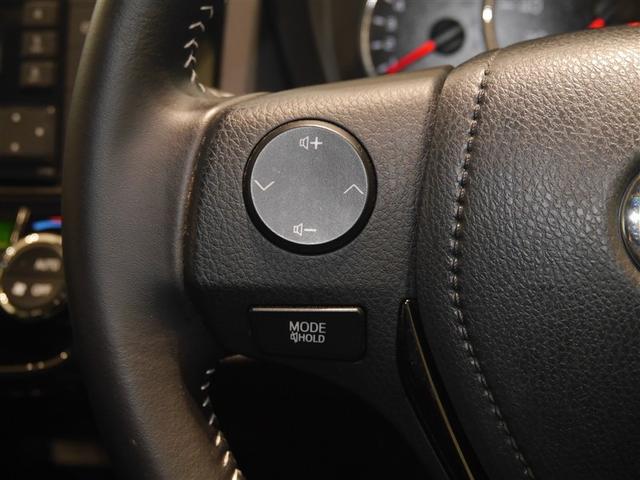 カローラフィールダー 1.5G ダブルバイビー サイドエアバッグ エアバッグ 助手席エアバッグ キーレス パワーウィンドウ 横滑り防止機能 オートエアコン ABS スマートキー 寒冷地仕様 アルミホイール 4WD LEDヘッドランプ AUX(14枚目)