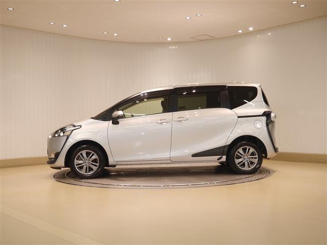 シエンタ Ｇ　衝突被害軽減　ウォークスルー　ＶＳＣ　デュアルパワースライドドア　メディアプレイヤー接続　４ＷＤ車　キーフリーシステム　ＡＡＣ　パワーウインドウ　ナビ＆ＴＶ　ＥＴＣ車載器　寒冷地　三列シート　ＡＢＳ（2枚目）