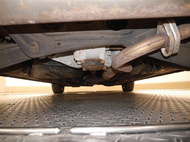 シエンタ Ｇ　衝突被害軽減　ウォークスルー　ＶＳＣ　デュアルパワースライドドア　メディアプレイヤー接続　４ＷＤ車　キーフリーシステム　ＡＡＣ　パワーウインドウ　ナビ＆ＴＶ　ＥＴＣ車載器　寒冷地　三列シート　ＡＢＳ（34枚目）