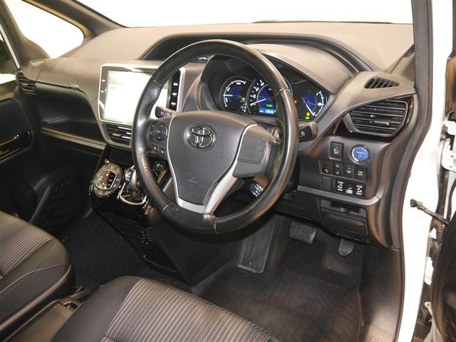 ノア ハイブリッドＳｉ　ＡＢＳ　横滑り防止機能　ダブルエアコン　エアバッグ　バックモニター　オートクルーズコントロール　フルフラット　盗難防止システム　ナビＴＶ　ＬＥＤライト　３列シート　メモリーナビ　スマートキ－　ドラレコ（4枚目）