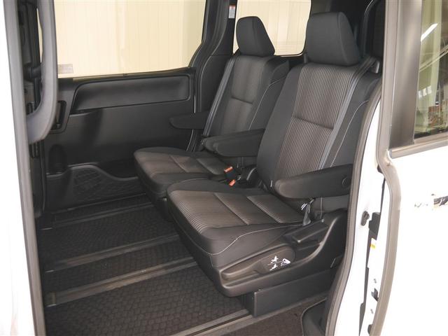 ノア ハイブリッドＳｉ　ＡＢＳ　横滑り防止機能　ダブルエアコン　エアバッグ　バックモニター　オートクルーズコントロール　フルフラット　盗難防止システム　ナビＴＶ　ＬＥＤライト　３列シート　メモリーナビ　スマートキ－　ドラレコ（8枚目）