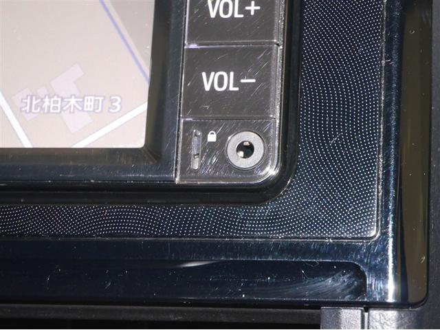 シエンタ Ｘ　ＶＳＣ　パワーウインドウ　寒冷地仕様車　キーレスエントリー　パワーステアリング　ナビ　マニュアルエアコン　衝突被害軽減ブレーキ　４ＷＤ　バックカメラ　スマートキー　ＥＴＣ　ＡＢＳ　レンタＵＰ（16枚目）