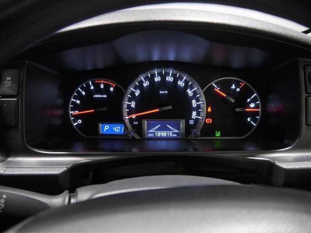 ハイエースバン DX 寒冷地仕様車 横滑り防止 イモビ 4WD キーレス 運転席エアバッグ ETC ミュージックプレイヤー接続可 パワーウインドウ ABS エアコン パワステ Wエアコン ベンチシート(7枚目)