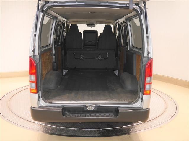 ハイエースバン DX 寒冷地仕様車 横滑り防止 イモビ 4WD キーレス 運転席エアバッグ ETC ミュージックプレイヤー接続可 パワーウインドウ ABS エアコン パワステ Wエアコン ベンチシート(11枚目)
