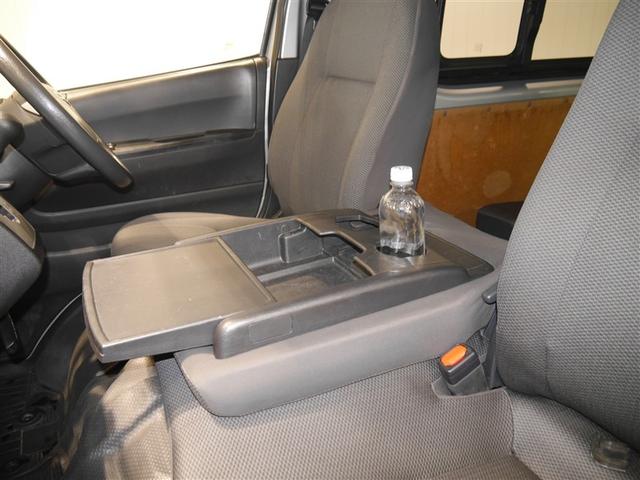 ハイエースバン DX 寒冷地仕様車 横滑り防止 イモビ 4WD キーレス 運転席エアバッグ ETC ミュージックプレイヤー接続可 パワーウインドウ ABS エアコン パワステ Wエアコン ベンチシート(15枚目)