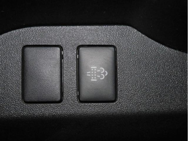 ハイエースバン DX 寒冷地仕様車 横滑り防止 イモビ 4WD キーレス 運転席エアバッグ ETC ミュージックプレイヤー接続可 パワーウインドウ ABS エアコン パワステ Wエアコン ベンチシート(23枚目)