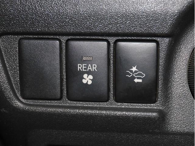 ハイエースバン DX 寒冷地仕様車 横滑り防止 イモビ 4WD キーレス 運転席エアバッグ ETC ミュージックプレイヤー接続可 パワーウインドウ ABS エアコン パワステ Wエアコン ベンチシート(24枚目)