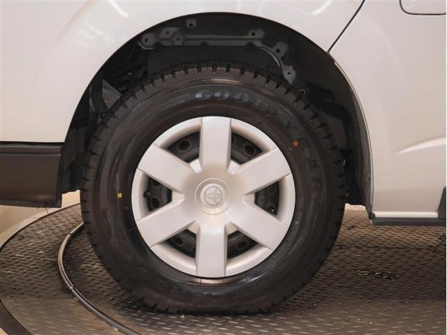 ハイエースバン DX 寒冷地仕様車 横滑り防止 イモビ 4WD キーレス 運転席エアバッグ ETC ミュージックプレイヤー接続可 パワーウインドウ ABS エアコン パワステ Wエアコン ベンチシート(33枚目)