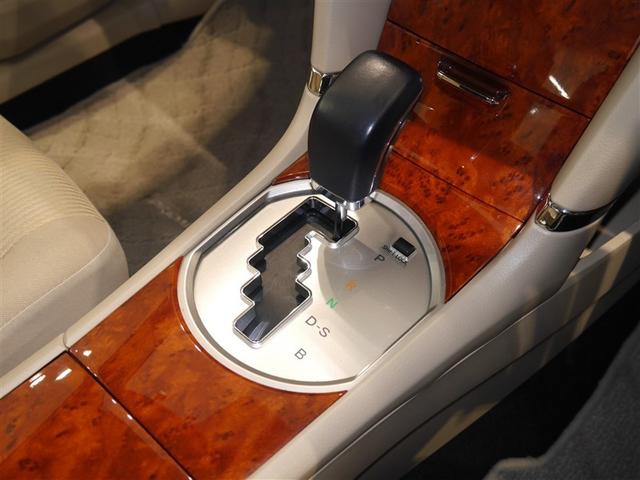 プレミオ 1.8X Lパッケージ エアコン エアバッグ キーレス 盗難防止システム パワーウィンドウ パワーステアリング メモリーナビ ABS DVD再生 フルセグ スマートキー バックカメラ ナビ&TV(6枚目)