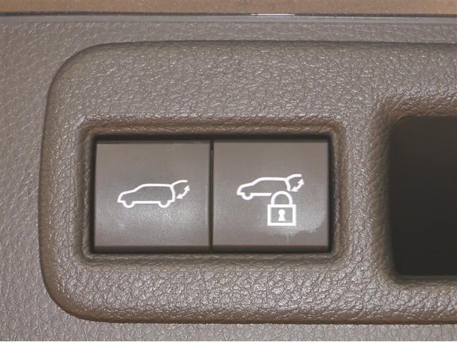 ハリアー Ｇ　アルミ　ナビ＆ＴＶ　リヤカメラ　イモビライザー　運転席パワーシート　ＬＥＤヘッド　クルーズコントロール　寒冷地　４ＷＤ　メモリーナビ　ＥＴＣ　スマートキー　ドライブレコーダー　フルセグ　オートエアコン（10枚目）