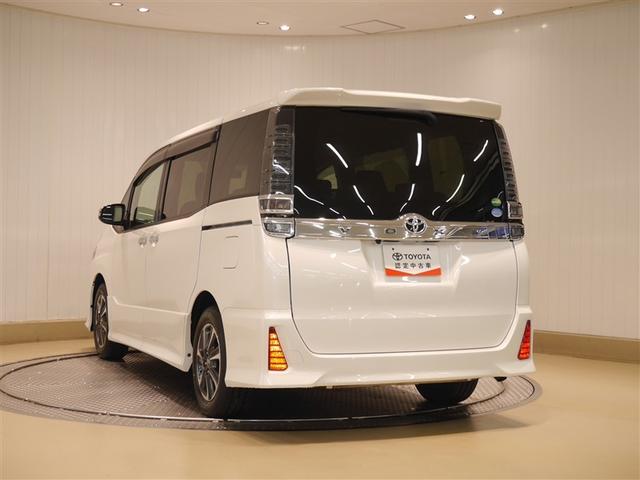 ヴォクシー ZS 煌 地上デジタル TSS 両側パワードア アイドリングストップ車 パワーウィンド 横滑防止 1オーナ DVD可 フルフラットシート 盗難防止装置 スマートエントリー Bカメラ AUX LEDヘッドライト(3枚目)