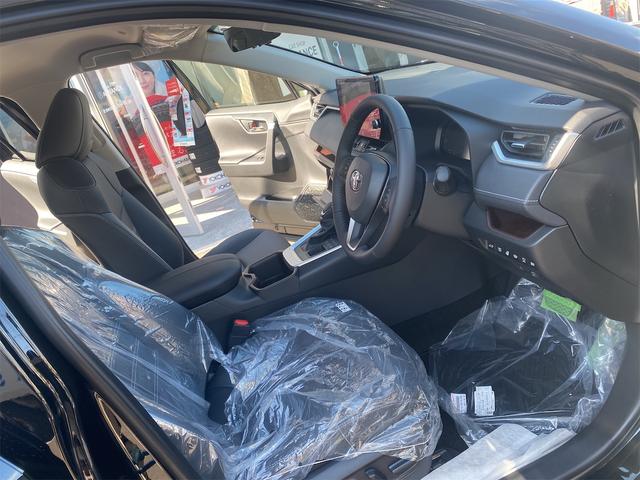 ＲＡＶ４ Ｇ　４ＷＤ　デジタルインナーミラー全後方録画　全周囲カメラ　オートクルーズコントロール　レーンアシスト　パワーシート　衝突被害軽減システム　ナビ　ＴＶ　オートマハイビーム　オートライト　ＬＥＤヘッドランプ（18枚目）