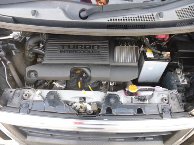 タント カスタムＲＳ　トップエディションＳＡＩＩＩ　４ＷＤ　ドライブレコーダー　全周囲カメラ　両側電動スライドドア　ナビ　クリアランスソナー　衝突被害軽減システム　オートマチックハイビーム　オートライト　ＬＥＤヘッドランプ　スマートキー（19枚目）