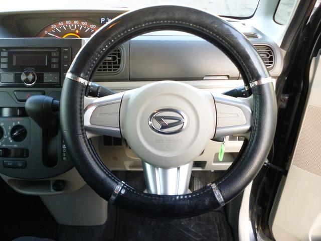 タント Ｌ　４ＷＤ　両側スライドドア　キーレスエントリー　アイドリングストップ　ベンチシート　ＣＶＴ　盗難防止システム　ＡＢＳ　ＥＳＣ　ＣＤ　ＵＳＢ　ミュージックプレイヤー接続可　衝突安全ボディ　エアコン（2枚目）