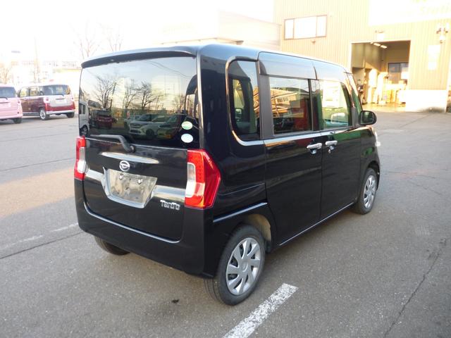 タント Ｌ　４ＷＤ　両側スライドドア　キーレスエントリー　アイドリングストップ　ベンチシート　ＣＶＴ　盗難防止システム　ＡＢＳ　ＥＳＣ　ＣＤ　ＵＳＢ　ミュージックプレイヤー接続可　衝突安全ボディ　エアコン（15枚目）