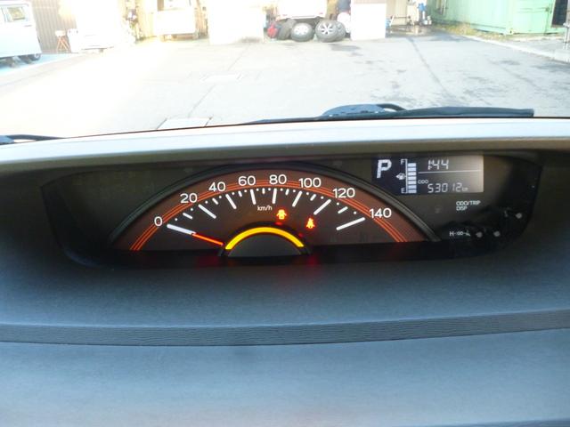 タント Ｌ　４ＷＤ　両側スライドドア　キーレスエントリー　アイドリングストップ　ベンチシート　ＣＶＴ　盗難防止システム　ＡＢＳ　ＥＳＣ　ＣＤ　ＵＳＢ　ミュージックプレイヤー接続可　衝突安全ボディ　エアコン（28枚目）