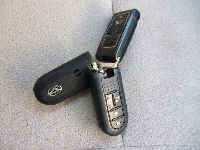 ムーヴキャンバス Gメイクアップリミテッド SAIII 4WD ドライブレコーダー 全周囲カメラ 両側電動スライドドア ナビ TV 衝突被害軽減システム オートマチックハイビーム LEDヘッドランプ スマートキー アイドリングストップ ベンチシート CVT(10枚目)