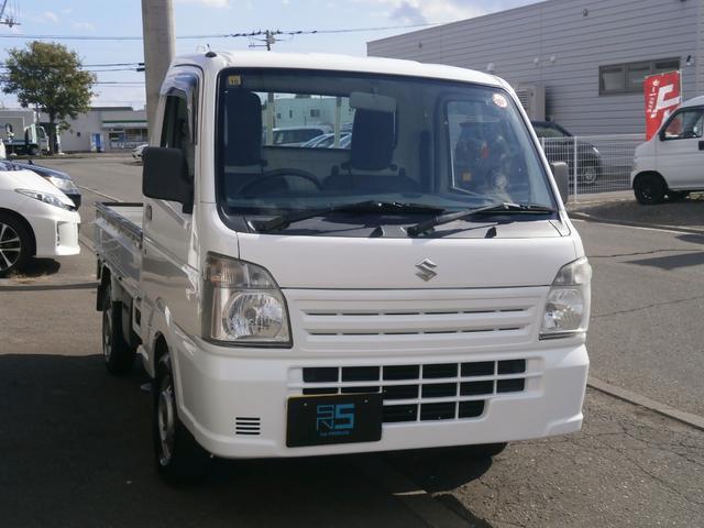 キャリイトラック ＫＣパワステ　４ＷＤ　ＭＴ　パワーステアリング　運転席エアバッグ（10枚目）