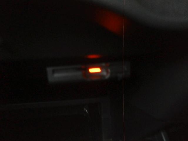 ノート Ｘ　ＦＯＵＲ　４ＷＤ　ＥＴＣ　全周囲カメラ　スマートキー　ＣＶＴ　盗難防止システム　衝突安全ボディ　ＡＢＳ　ＣＤ　ミュージックプレイヤー接続可　エアコン（11枚目）