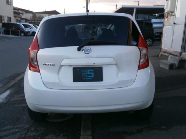 ノート Ｘ　ＦＯＵＲ　４ＷＤ　ＥＴＣ　全周囲カメラ　スマートキー　ＣＶＴ　盗難防止システム　衝突安全ボディ　ＡＢＳ　ＣＤ　ミュージックプレイヤー接続可　エアコン（19枚目）