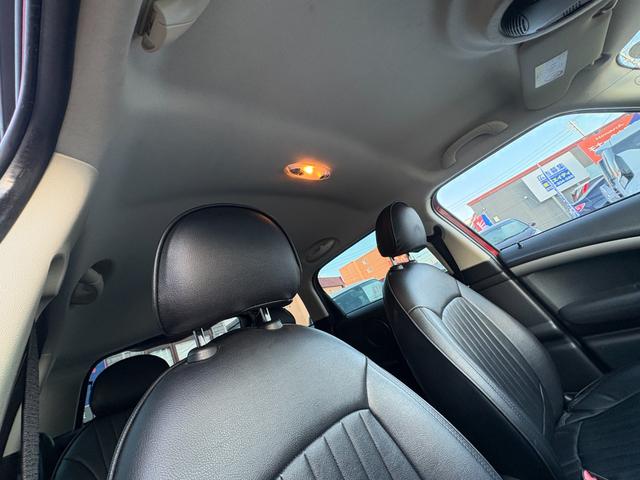 MINI クーパーD クロスオーバー オール4 ディーゼル ツートン CD(25枚目)