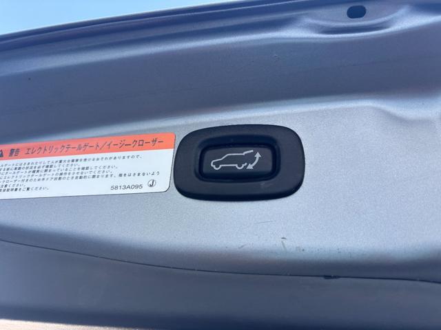 アウトランダーＰＨＥＶ Ｇセーフティパッケージ　ＬＥＤヘッドライト　衝突軽減ブレーキ　ヒーターハンドル　Ｐシート　３６０°モニター　夏冬タイヤアルミ付　充電コード付　ヒッチメンバー（47枚目）