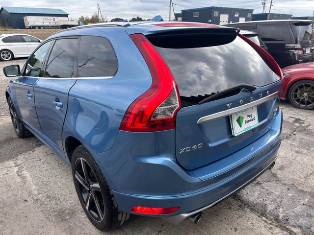 ＸＣ６０ Ｔ６　ＡＷＤ　Ｒデザイン　ポールスター　純正エンジンスターター　純正２０インチアルミ　ブラックレザーシート　シートヒーター　Ｂｌｕｅｔｏｏｔｈ　バックモニター　パワーバックドア　Ｈａｒｍａｎ　Ｋａｒｄｏｎスピーカー（20枚目）