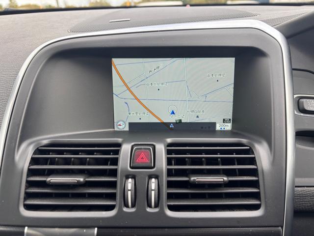 ＸＣ６０ Ｔ６　ＡＷＤ　Ｒデザイン　ポールスター　純正エンジンスターター　純正２０インチアルミ　ブラックレザーシート　シートヒーター　Ｂｌｕｅｔｏｏｔｈ　バックモニター　パワーバックドア　Ｈａｒｍａｎ　Ｋａｒｄｏｎスピーカー（35枚目）
