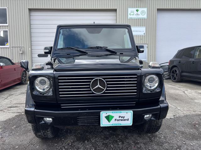 Ｇクラス 　左ハンドル　後席ヘッドレスモニター　社外ナビ　Ｂｌｕｅｔｏｏｔｈ　バックモニター　ウッドコンビハンドル　サンルーフ　セラミックコーティング済（3枚目）