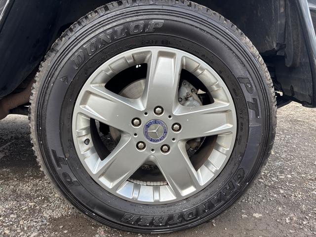 Ｇクラス 　左ハンドル　後席ヘッドレスモニター　社外ナビ　Ｂｌｕｅｔｏｏｔｈ　バックモニター　ウッドコンビハンドル　サンルーフ　セラミックコーティング済（10枚目）