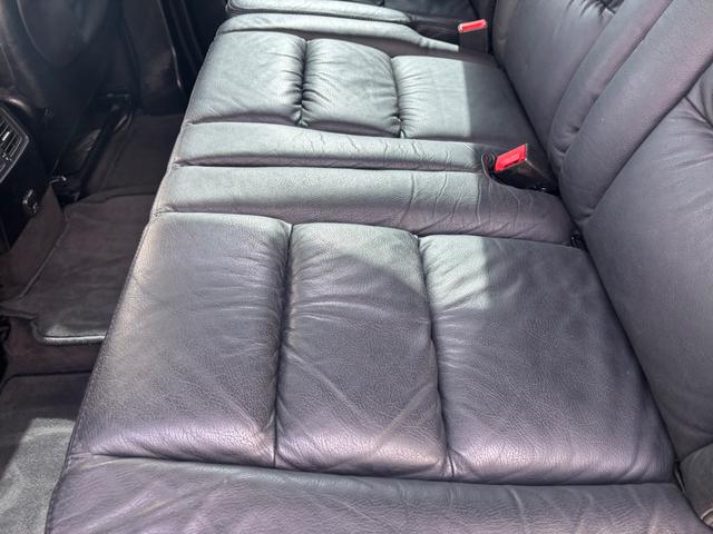 Ｇクラス 　左ハンドル　後席ヘッドレスモニター　社外ナビ　Ｂｌｕｅｔｏｏｔｈ　バックモニター　ウッドコンビハンドル　サンルーフ　セラミックコーティング済（53枚目）