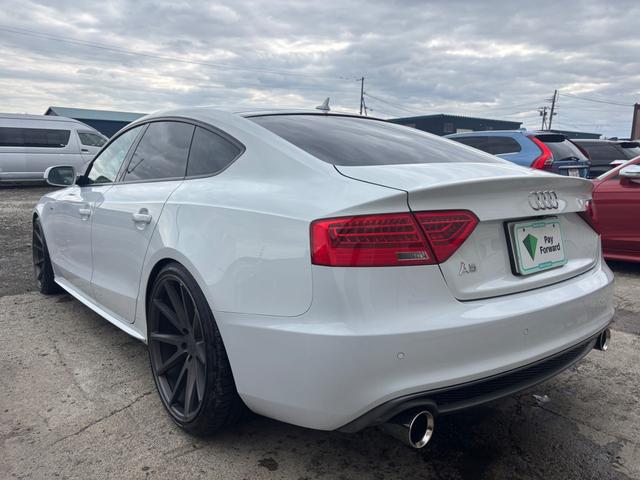 A5スポーツバック 2.0TFSIクワトロ 2.0TFSIクワトロ(4名)Sラインパッケージ VOSSEN20インチアルミ ブラックレザーシート 車高調 シートヒーター パワーシート エンジンスターター スマートキー(6枚目)