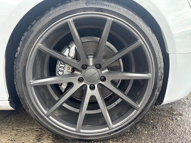 A5スポーツバック 2.0TFSIクワトロ 2.0TFSIクワトロ(4名)Sラインパッケージ VOSSEN20インチアルミ ブラックレザーシート 車高調 シートヒーター パワーシート エンジンスターター スマートキー(10枚目)