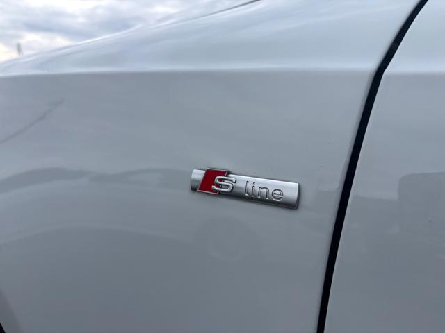 A5スポーツバック 2.0TFSIクワトロ 2.0TFSIクワトロ(4名)Sラインパッケージ VOSSEN20インチアルミ ブラックレザーシート 車高調 シートヒーター パワーシート エンジンスターター スマートキー(18枚目)