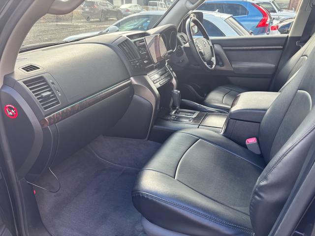 ランドクルーザー ＡＸ　１ナンバー登録　後期仕様　２４インチアルミ　フローティングナビ　ＬＥＤヘッドライト　ウッドコンビハンドル　ＥＴＣ　Ｂｌｕｅｔｏｏｔｈ　ブルーレイ　バックモニター（41枚目）