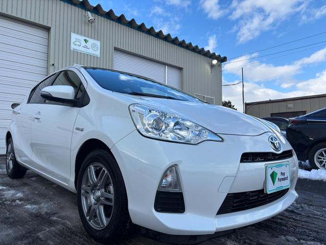 アクア Ｓ　ナビ　バックモニター　地デジ　Ｂｌｕｅｔｏｏｔｈ　夏冬タイヤ　スマートキー　寒冷地仕様（11枚目）