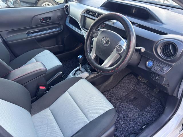 アクア Ｓ　ナビ　バックモニター　地デジ　Ｂｌｕｅｔｏｏｔｈ　夏冬タイヤ　スマートキー　寒冷地仕様（24枚目）