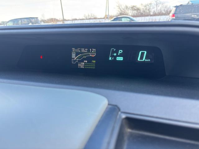 アクア Ｓ　ナビ　バックモニター　地デジ　Ｂｌｕｅｔｏｏｔｈ　夏冬タイヤ　スマートキー　寒冷地仕様（32枚目）