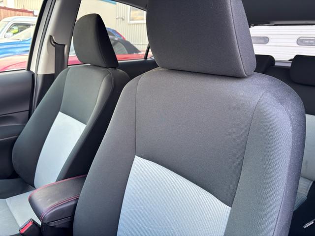 アクア Ｓ　ナビ　バックモニター　地デジ　Ｂｌｕｅｔｏｏｔｈ　夏冬タイヤ　スマートキー　寒冷地仕様（37枚目）