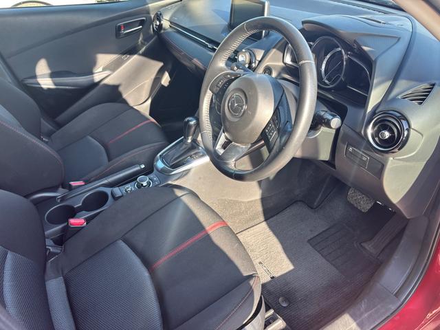 デミオ ＸＤツーリング　地デジ　バックカメラ　夏冬タイヤアルミ付　スマートキー　ＬＥＤヘッドライト　Ｂｌｕｅｔｏｏｔｈ（24枚目）