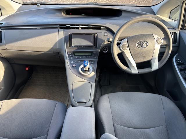 プリウス S 夏冬タイヤ付 スマートキー バックカメラ(23枚目)