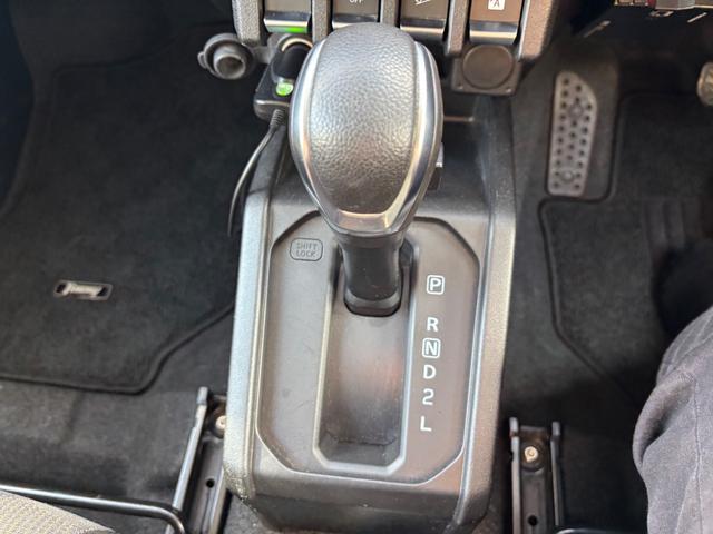 ジムニー ＸＣ　１オーナー　スマートキー　純正ＯＰ８インチナビ　デュアルブレーキサポート　地デジ　バックモニター　Ｂｌｕｅｔｏｏｔｈ　夏冬タイヤアルミ　ＬＥＤヘッドライト　シートヒーター　ドラレコ（35枚目）